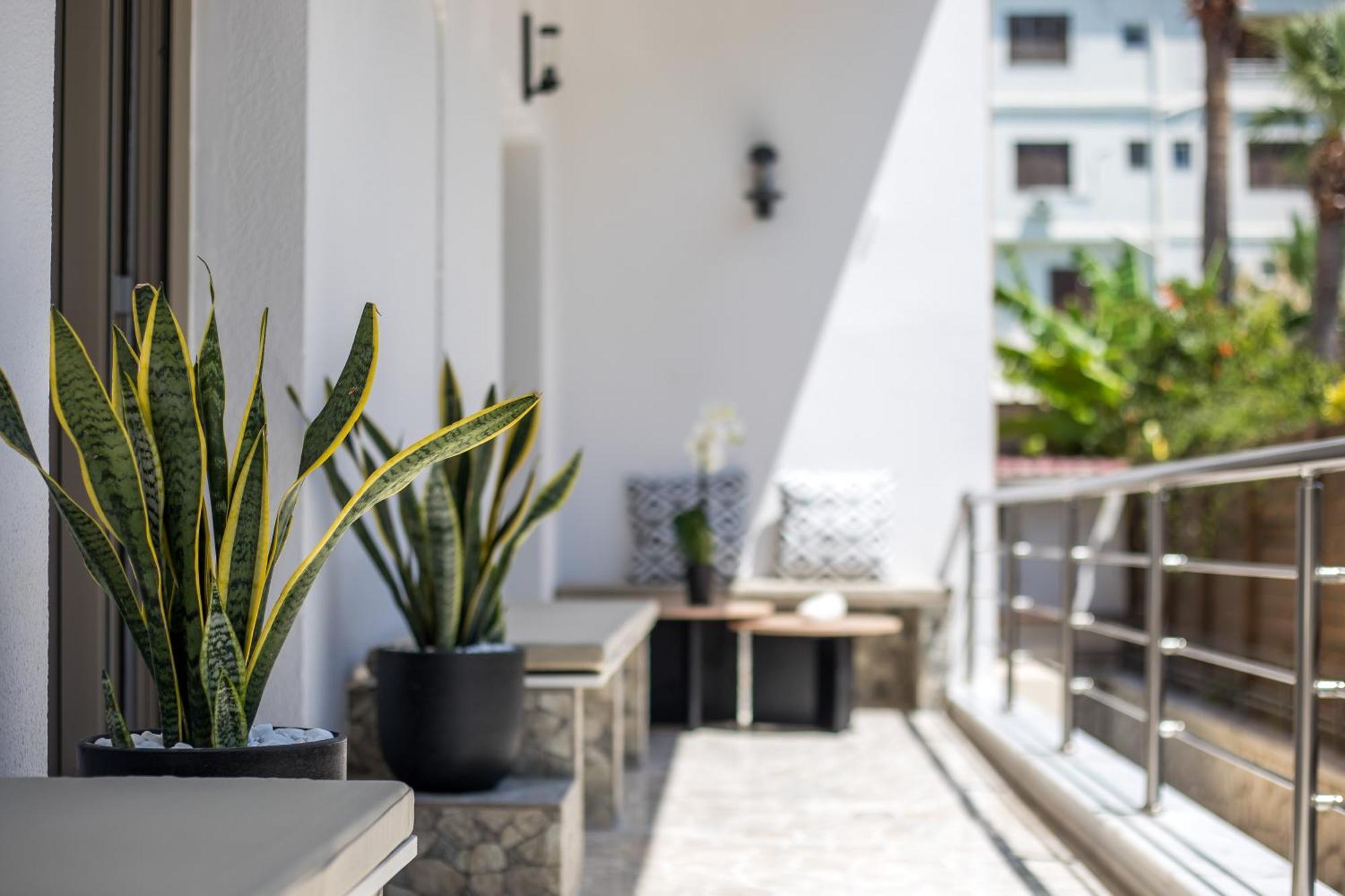 Rodi Luxury Apartment Rhodes City ภายนอก รูปภาพ